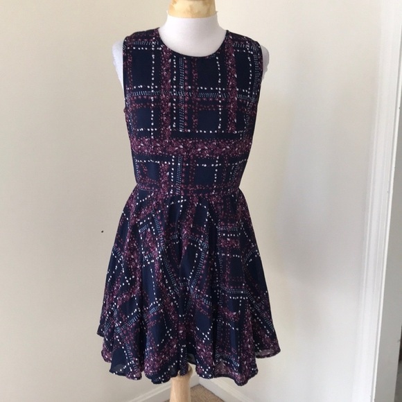 Maison Jules Dresses & Skirts - New! Maison Jules medium navy combo  fit and flare dress.